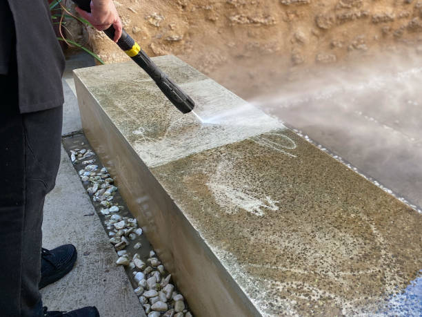 Best Local Pressure Washing Services  in Albertson, NY