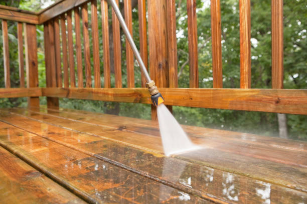 Best Concrete Pressure Washing  in Albertson, NY